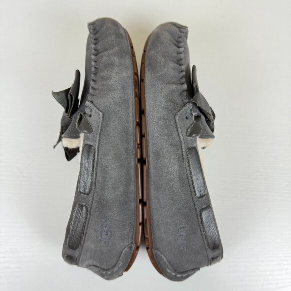 UGG Dakota Shearling Moccasin Slip On Bow Slippers S/N1020031 - Picture 5 of 11